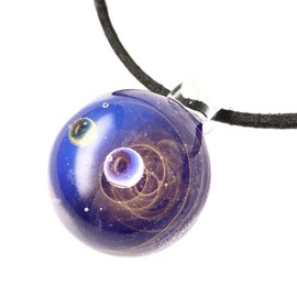 [GOLD STONE] Space Trapped in Glass Heat-Resistant Glass Art Pendant Planet Galaxy Fantastical Leather Cord Necklace