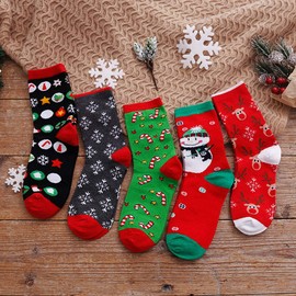 LOFIR Women's Cotton Christmas Socks Snowman Socks Santa Socks Girls Christmas Socks Size 35-41, 4/5 Pairs -