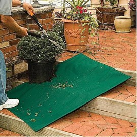 Trim Bib Tarp for Hedge and Shrub Trimming, 3 x 4 Feet