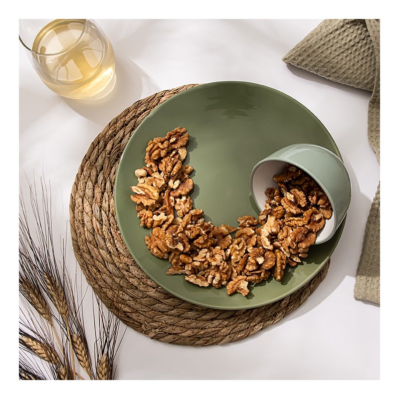 Holland & Barrett Walnuts