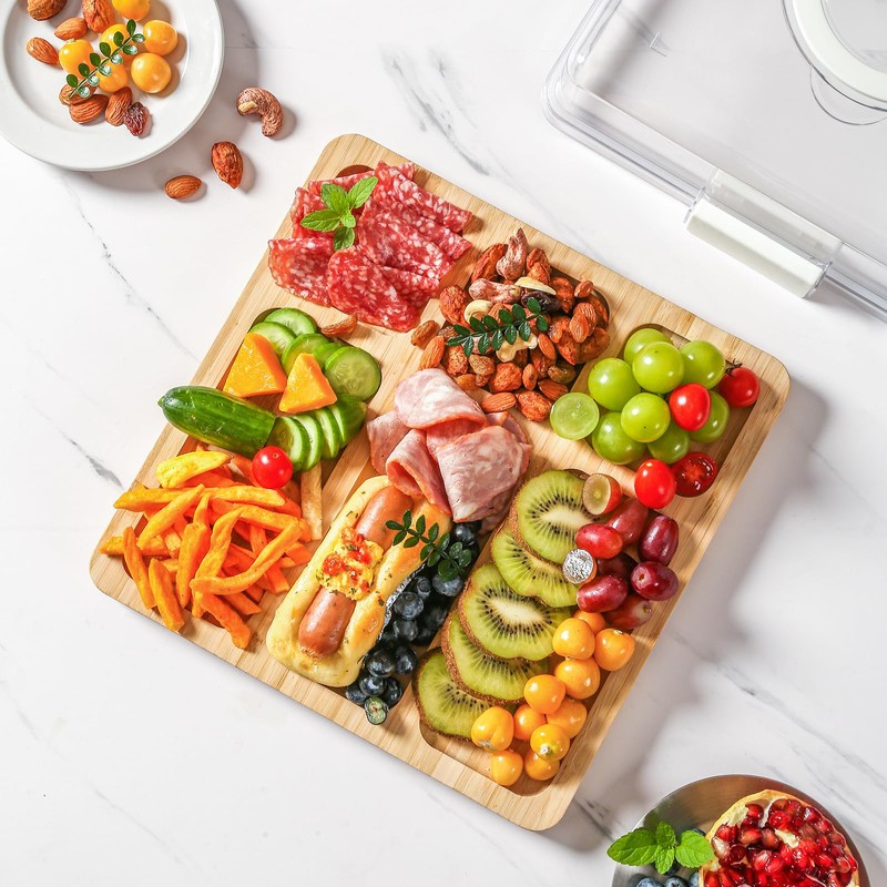 Charcuterie Board with Clear Locking Lid and Handle, 6 Compartment