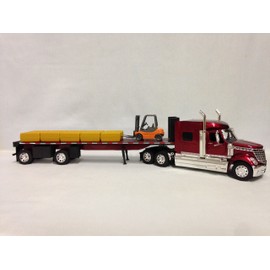 New Ray Toys International Lonestar Flatbed Trailer,with Hay Bales and Forklift,1:32 Diecas