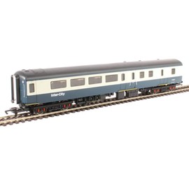 Hornby R4808 BR Mk2D Coach Open Brake Second Train Model Set
