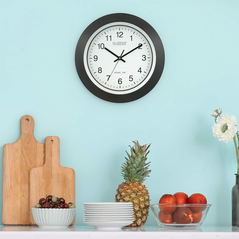 La Crosse Technology 404-1236 13.5 Inch Atomic Analog Wall Clock,