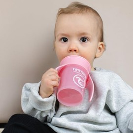 Twistshake Vaso Entrenador Bebe 230 ml | 360° Straw Cup | Taza con Asas Ergonómicas y Borde a Prueba de Derrames con Sello de Silicona | Libre de BPA 