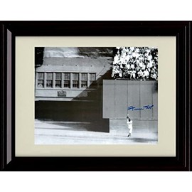 Generic - Willie Mays - The Catch - 1954 WS - Autograph Replica Print - Framed 8x10 Photograph