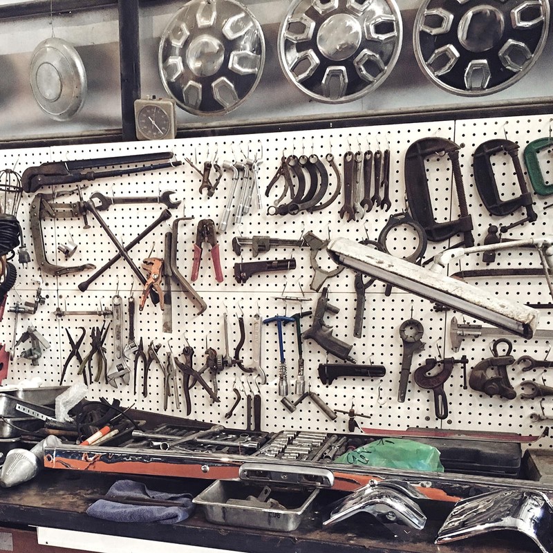 sourcing map Grid Wall Display Hooks Store Garage Storage Wall