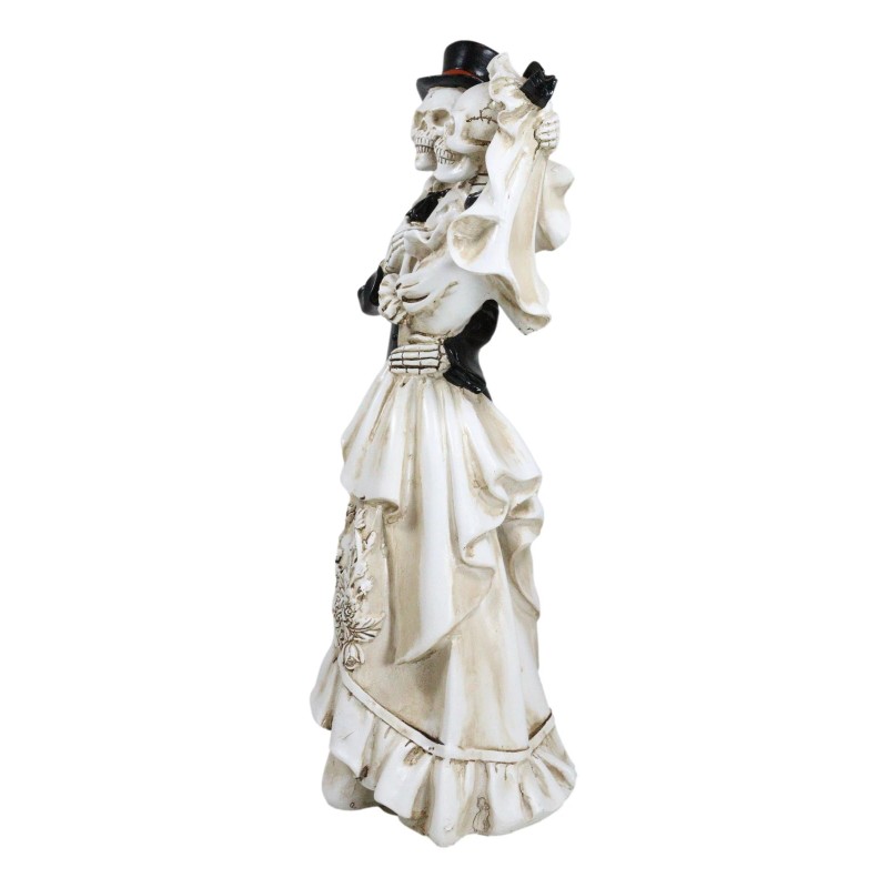 Love Never Dies Wedding Bride And Groom Skeleton Couple In