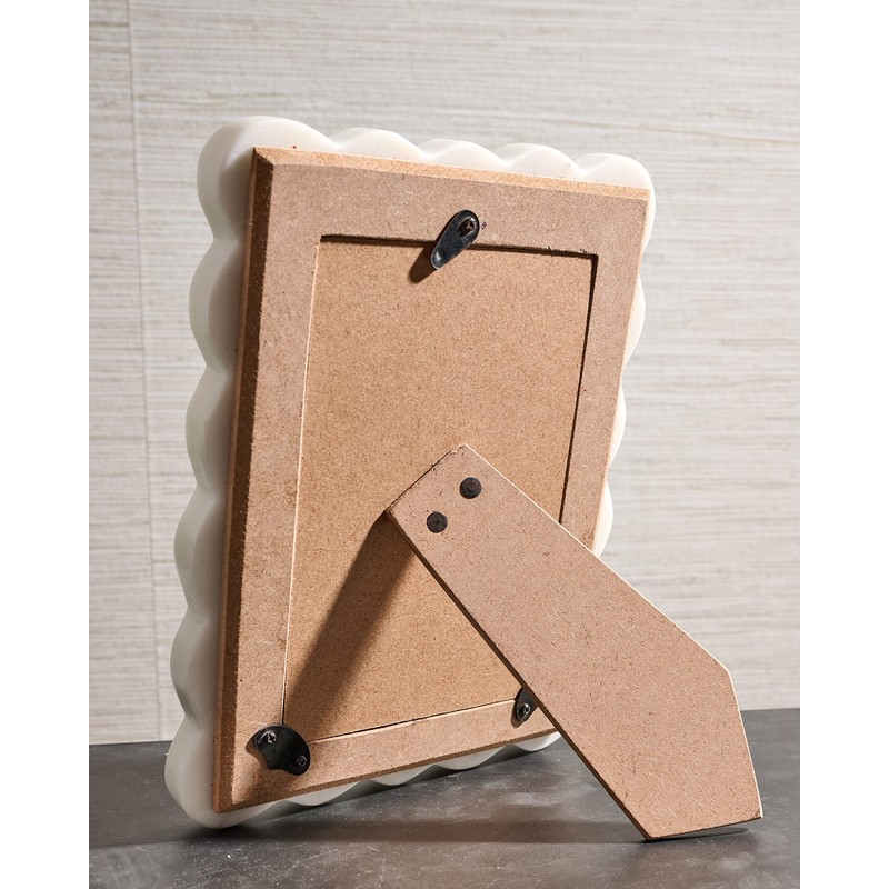 Mud Pie Scalloped Marble Frame, Large, 5x7