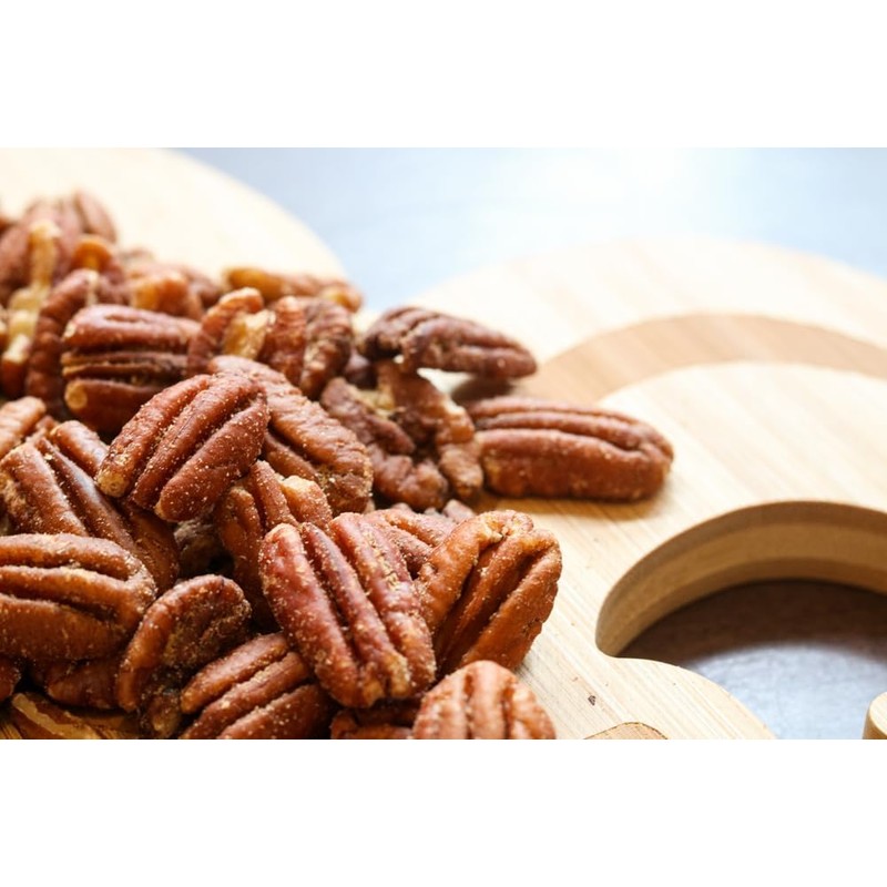 Aunt Sally's Pralines- Cajun Roasted Pecans- 5 oz box
