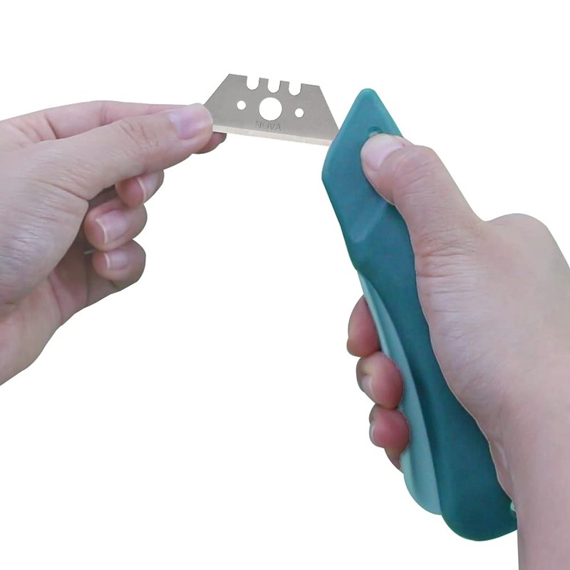 Nova Self retracting Squeeze Trigger Knife, Heavy Duty Box cutter,