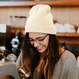 Rosoz Beanie Hats for Men, Slouchy Beanies for Men Knitted Caps for Women Soft Warm Unisex Cuffed Beanie White