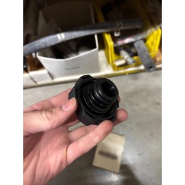 FREIGHTLINER 04-09 CENTURY COLUMBIA TRUCK RADIATOR PRESSURE CAP 0520763001