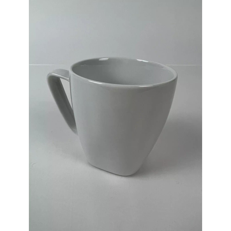 LOT OF 4 VINTAGE DELTA AIRLINES MUGS CUPS WHITE PORCELAIN