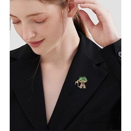 Rhinestone Cat Bowtie Brooch Pin for Women Girls Student Teacher Gold Plated Fashion Birthstone Crystal Butterfly Kitten Animal Brooches Lapel Birthday Holiday Dress Accessories Jewelry Gift (Green)