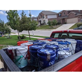 Rocky Mountain Goods Cargo Net for Truck Bed 6’ x 8’ - Stretches to 10’ X 14’ - Strong, Stretchy, Secure and Organize Cargo Net Spider Mesh Cover with 32 Hooks - Fits SUV, All Pickups, F150