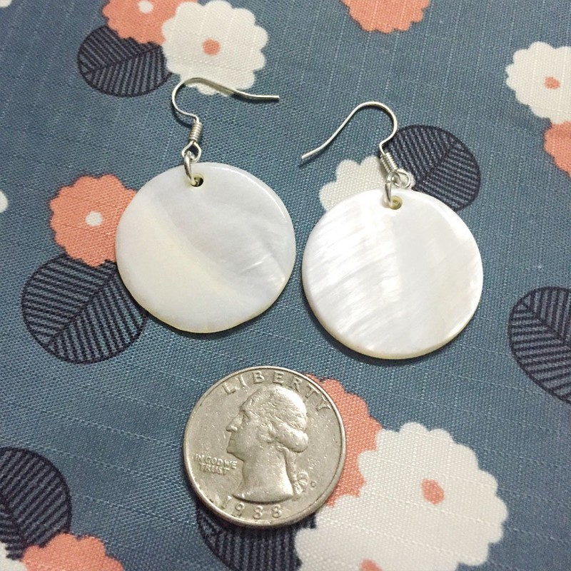 AMOR SPES Natural White Sea Shell Silver Drop Dangle Earrings
