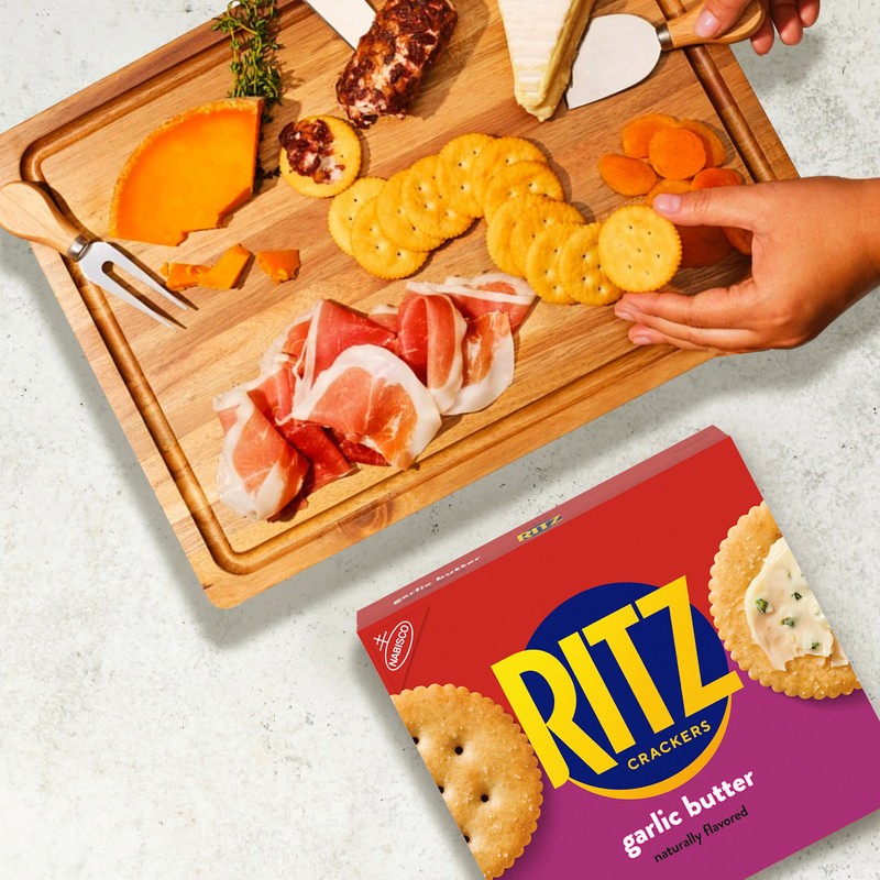 RITZ Garlic Butter Crackers, Snacks for Kids and Adults, Lunch
