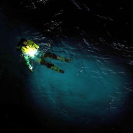 Exposure Lights Float-On Man Overboard Strobe – Waterproof Floating Pocket Torch, Multi-Functional Safety Aid and Flashlight For Novice & Experienced Boaters