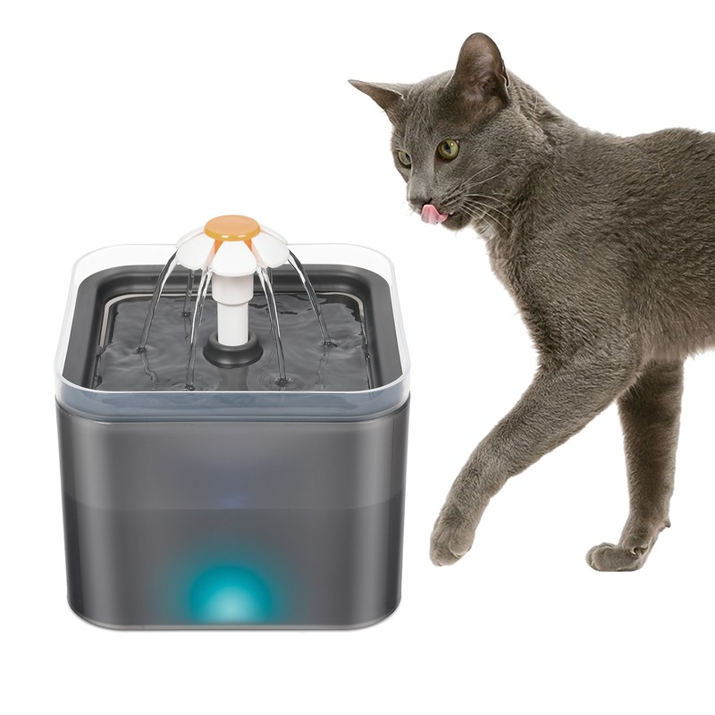 2L/67OZ Large Capacity Pet Water Fountain Intelligent Electric Automatic Drinking
