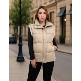 JUJIAYOUPIN Womens Zip up Puffer Vest Lightweight Stand Collar Sleeveless Oversized Quilted Padded Jacket Coat(Khaki-M)