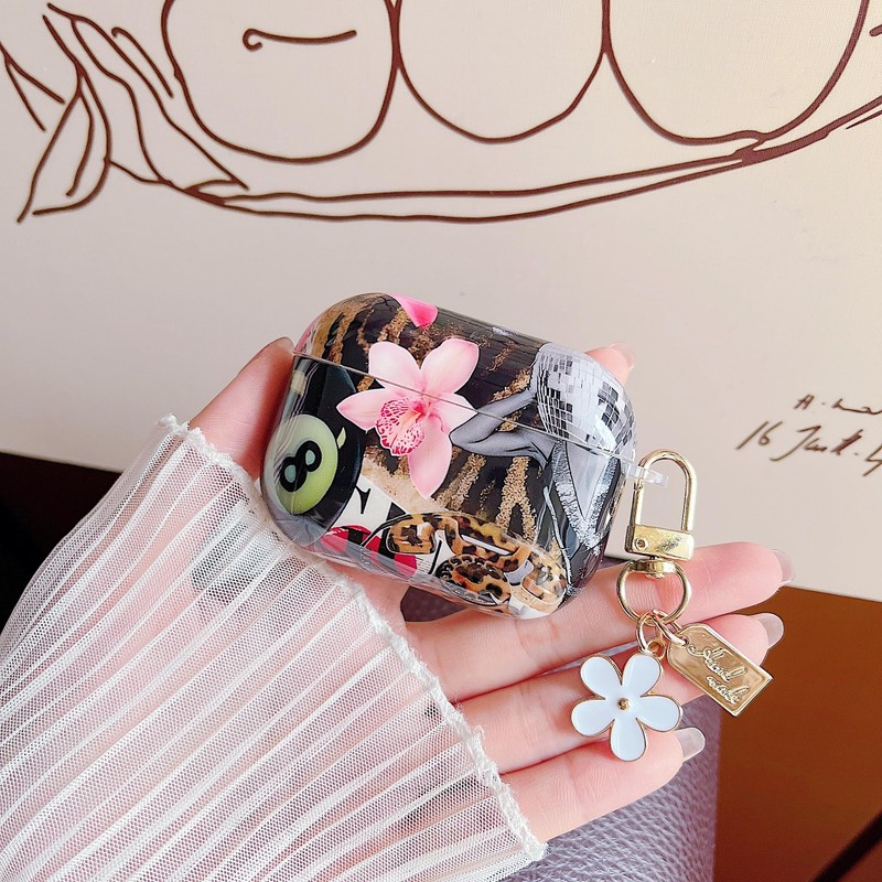 MINSCOSE for AirPods Pro 3 Clear Case,Cool Leopard Flower Collage