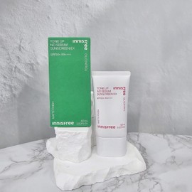 1+1 Innisfree Tone Up No Sebum Sunscreen EX 60ml (SPF50+) New / 1+1 이니스프리 톤업 노세범 선스크린 이엑스 60ml(SPF50+) 신형