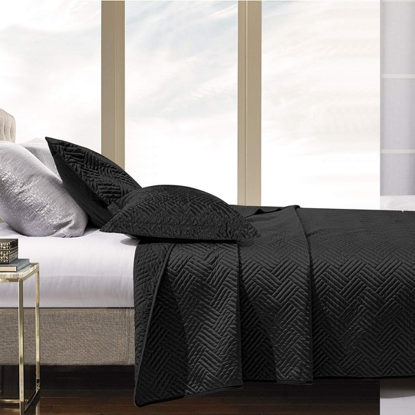 NTBAY King Silk Satin Quilt Set, Geometric Pattern Bedspread Luxury