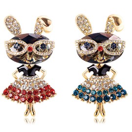 2pcs Rhinestone Bunny Rabbit Brooch Pin Women Girls Crystal Jewelry Lapel Pin Party Costume Accessories for Graduation Souvenir Gift Honors Day Red/Blue