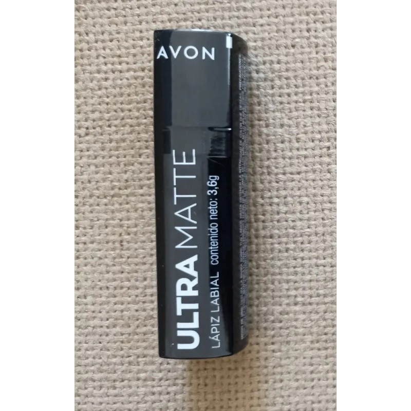 Avon Lápiz Labial Ultra Matte Color Red Supreme 3.6 Gr.