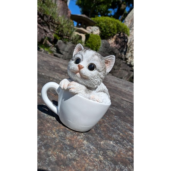 Teacup Dog Cat Series (Sabatra White Cat)