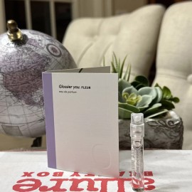 Glossier You Fleur - Perfume Glass Vial Sample - Eau de Parfum Fragrance