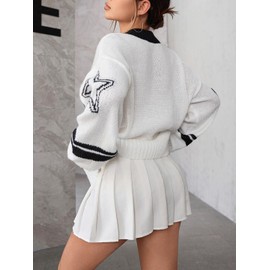 SOLY HUX Women's Y2k Oversized Sweater Number Graphic V Neck Drop Shoulder Long Sleeve Pullover Tops Black and White Letter Small