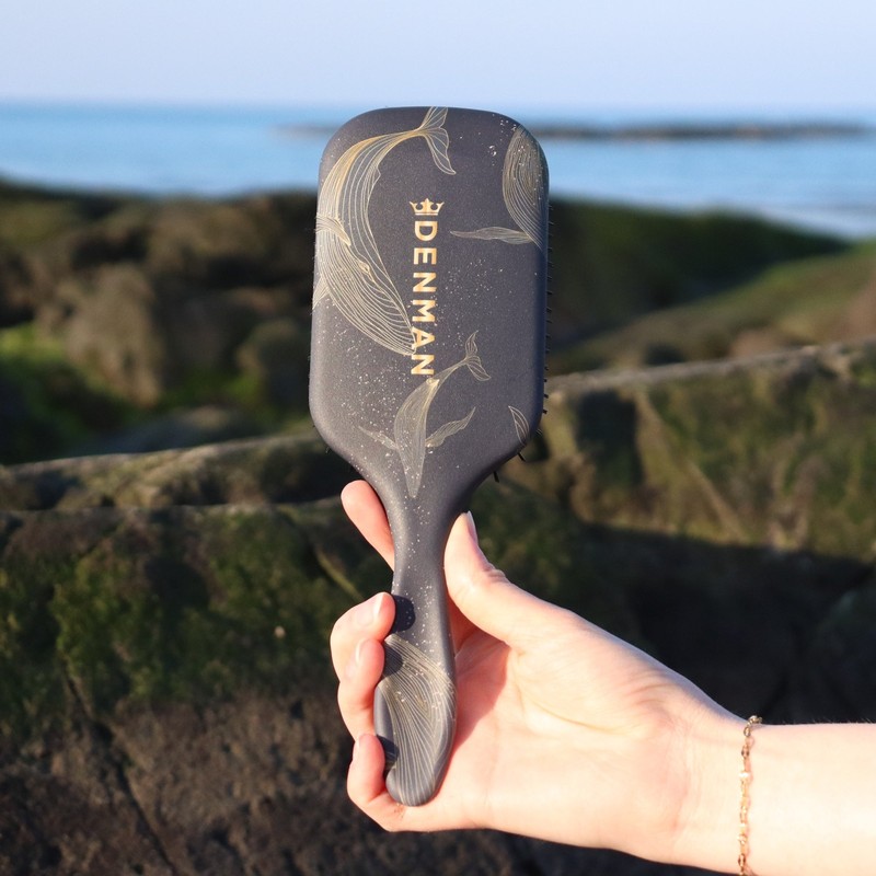 Denman D38 Navy Future Dusk Power Paddle Brush