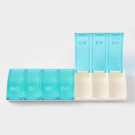 Sealed 7 compartment pill storage for each day of the week Case (Sky)