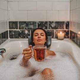 Chamomile Herbal Tea with Avocado Leaf | 8 Single Serves | Calming Caffeine-Free | Plastic-Free Sachets | Handpicked in California | Wellness Blend