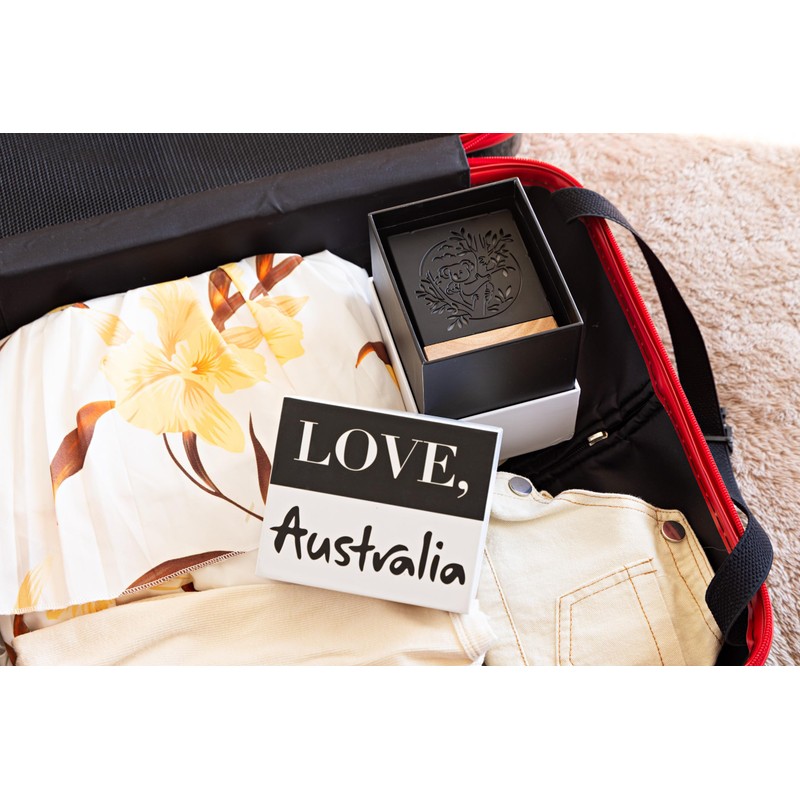 GLEESMITH: Australian Souvenir - Compact USB Powered Desk lamp with