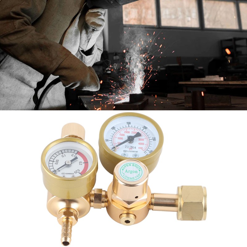 Argon CO2 Regulator 0 To 4500PSI CGA580 15/16in Female Thread