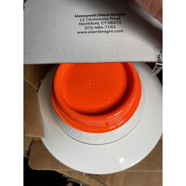Honeywell Silent Knight Honeywell SK-Photo-W Fire Alarm Photo Smoke Detector W/B300-6 Base
