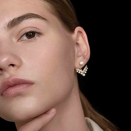 Yheakne Boho Crystal Pearl Ear Jacket Earrings CZ Pearl Chevron Earrings Gold V Shape Earrings Vintage Geometric V Arrow Earrings Jewellery for Women and Girls (Gold), Crystal