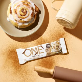 ONE Protein Bars, Cinnamon Roll, Gluten Free with 20g Protein and 1g Sugar, Pantry Staples, 2.12 oz (12 Count), Packaging May Vary