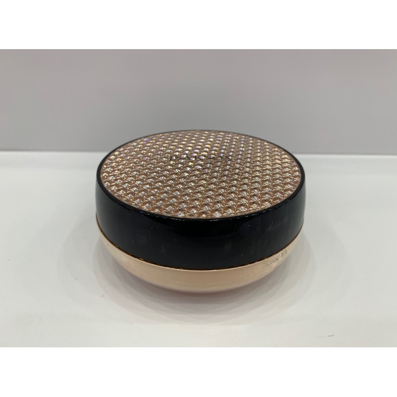 Isa Knox Cover Supreme Rich Essence Setting Powder No. 23