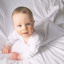 Juddlies - Organic Cotton Essential Hat - White - Newborn Baby Infant Unisex - 0 to 3 Months