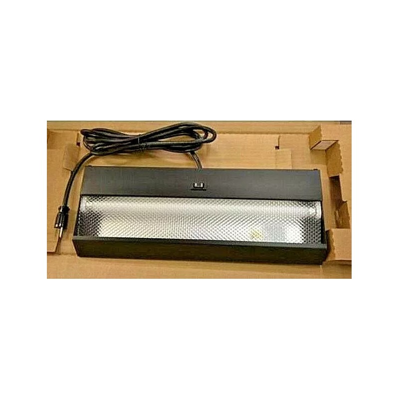 Specialty Lighting 18" Task Light, desk light, 15W T8 Fluorescent,