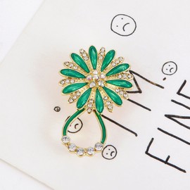 NOUMANDA Summer Fashion Jewelry Crystal Green Flower Magnetic Eyeglass Holder Brooch Pin For Women (gold)