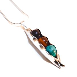 Made to order | Children’s Birthstones |'Peas in a pod' Necklace | Sterling silver | Three Peas