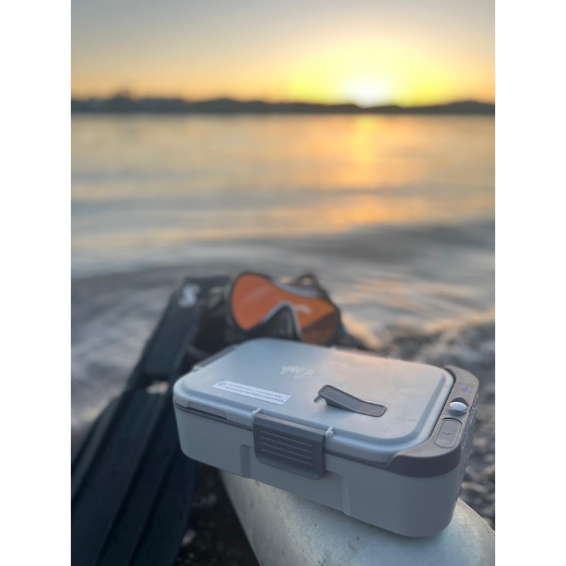 Hot Bento – Self Heated Lunch Box and Food Warmer