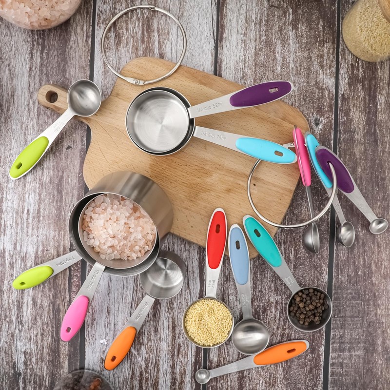 Measuring Cups and Spoons Set of 13 with Silicone Handle,