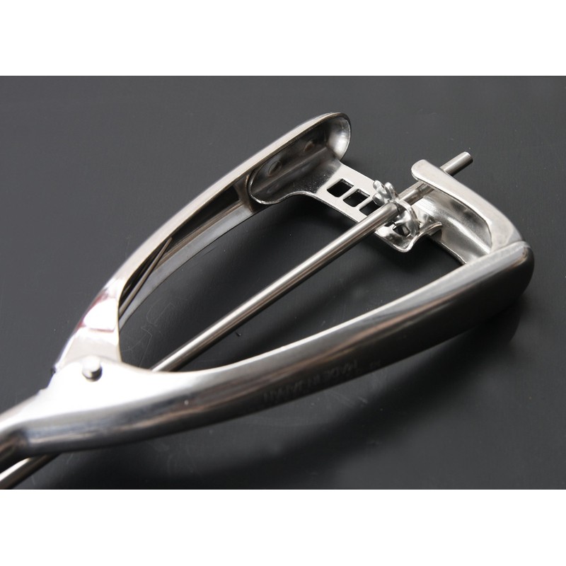 MT Torimatsu 18-8 DX Ice Cream Scoop