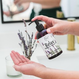 Relax Therapeutic Body Massage Oil – Lavender, Peppermint & Marjoram for Sore Muscles & Stiffness – Natural Sweet Almond, Grapeseed & Jojoba